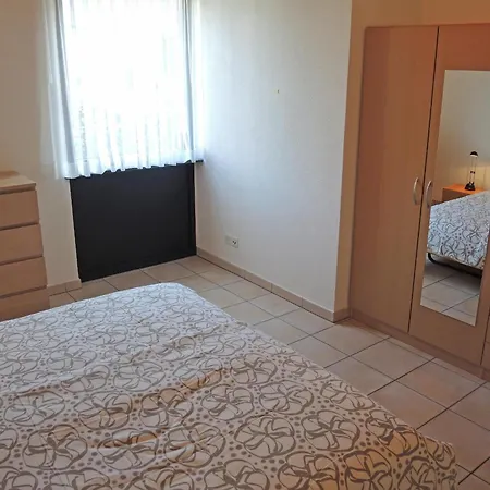 Tista By Fewotessin Appartement